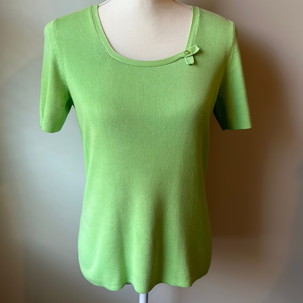 Designers Original size small green top